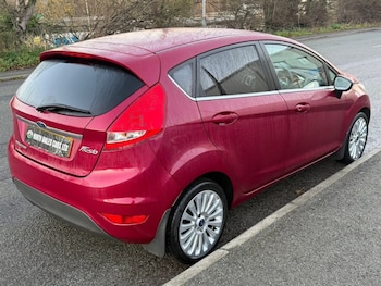 Used Ford Fiesta 2010 for sale - 77306907: Photo