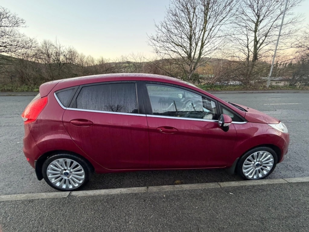 Used Ford Fiesta 2010 for sale - 77306907: Photo 6