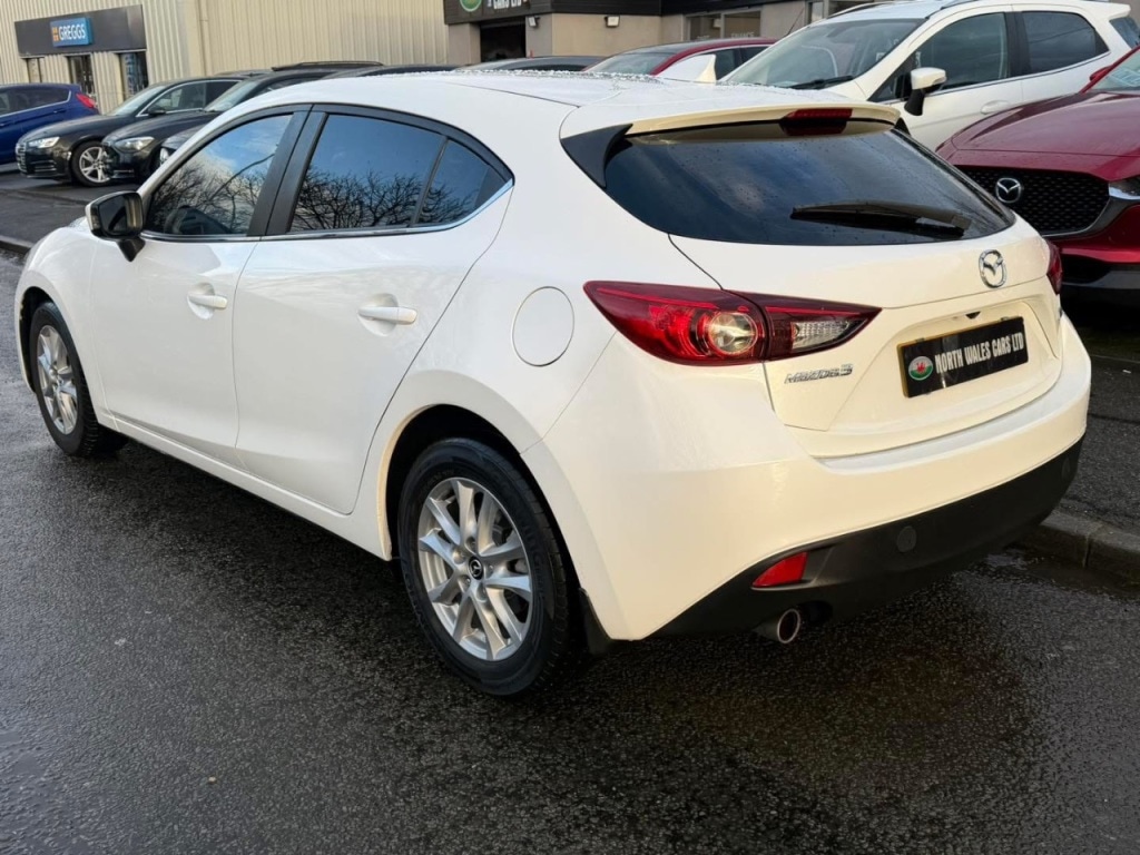 Used Mazda Mazda3 2016 for sale - 77398439: Photo 2