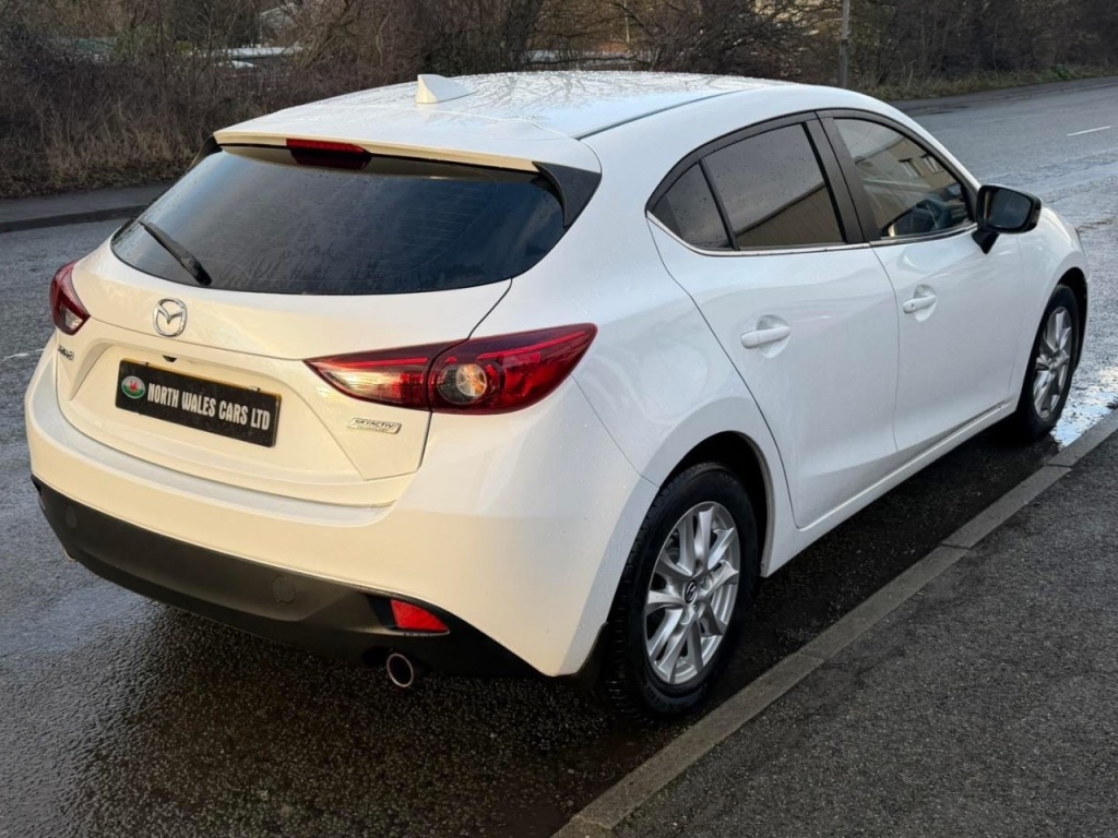 Used Mazda Mazda3 2016 for sale - 77398439: Photo 4