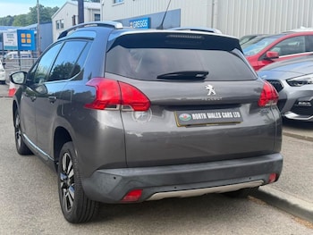 Used Peugeot 2008 2015 for sale - 78592857: Photo
