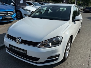 Used Volkswagen Golf 2015 for sale - 78776098: Photo