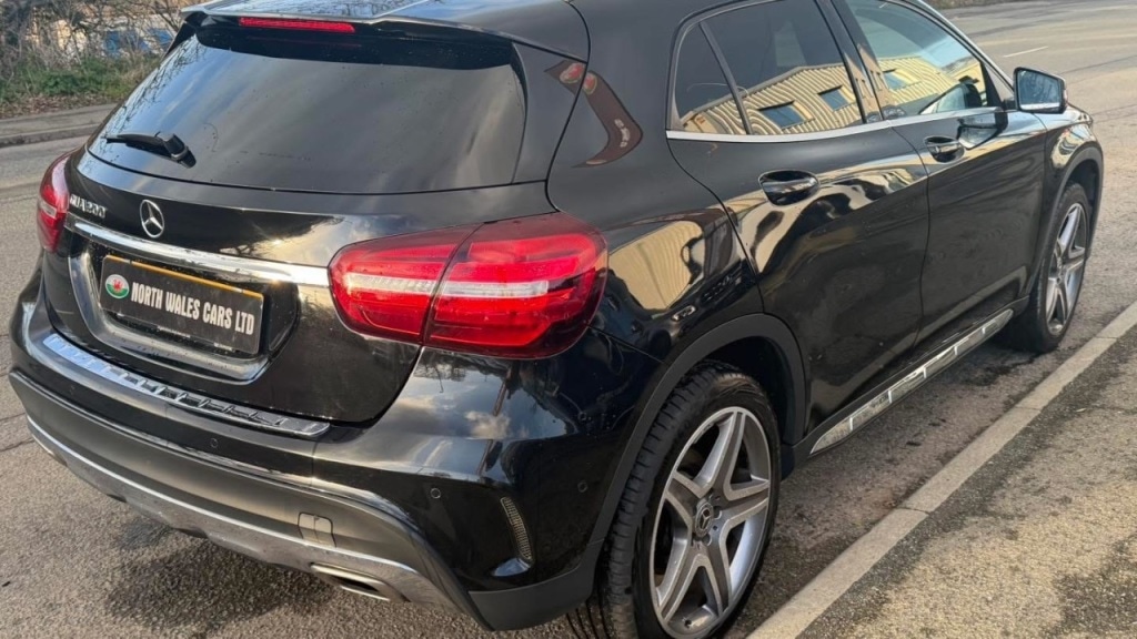 Used Mercedes-Benz GLA 2018 for sale - 77654139: Photo 4