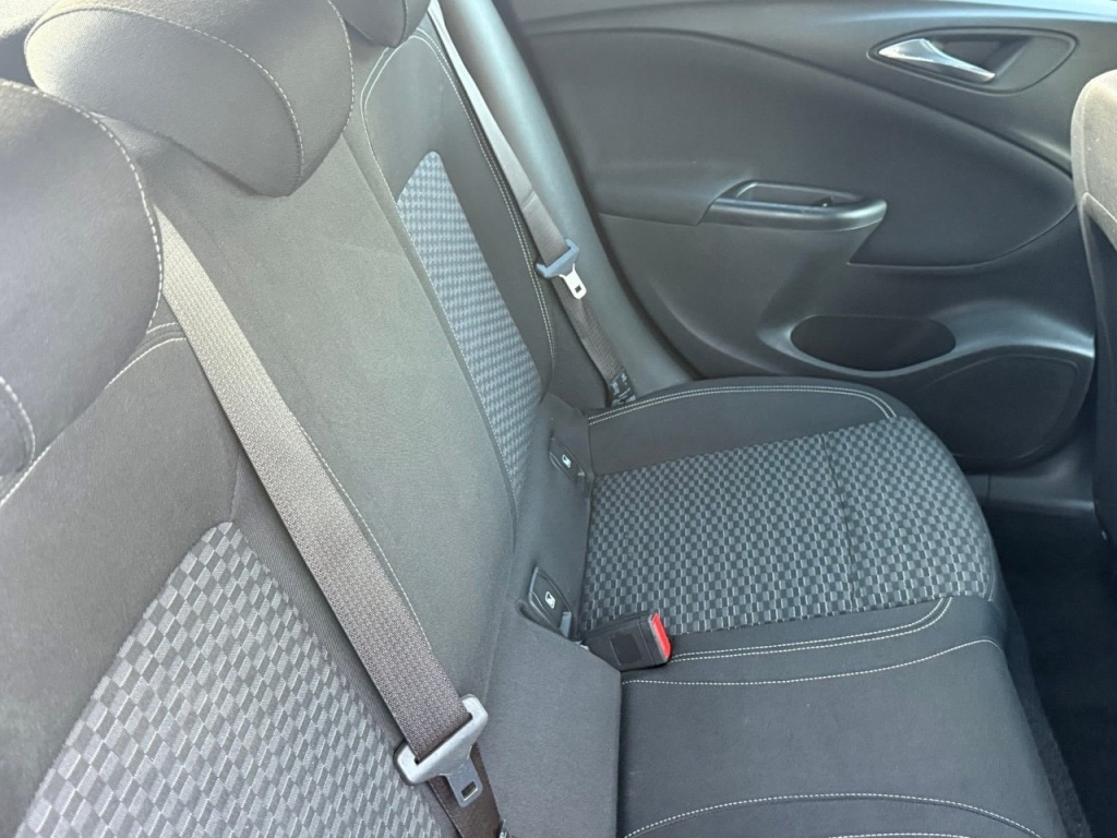 Used Vauxhall Astra 2017 for sale - 76156974: Photo 18