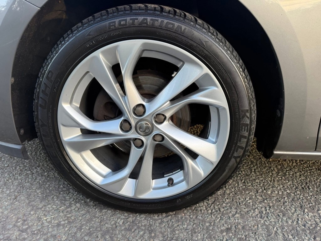Used Vauxhall Astra 2017 for sale - 76156974: Photo 29