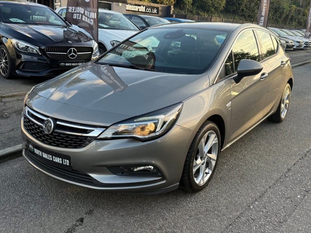 Used Vauxhall Astra 2017 for sale - 76156974: Photo 3