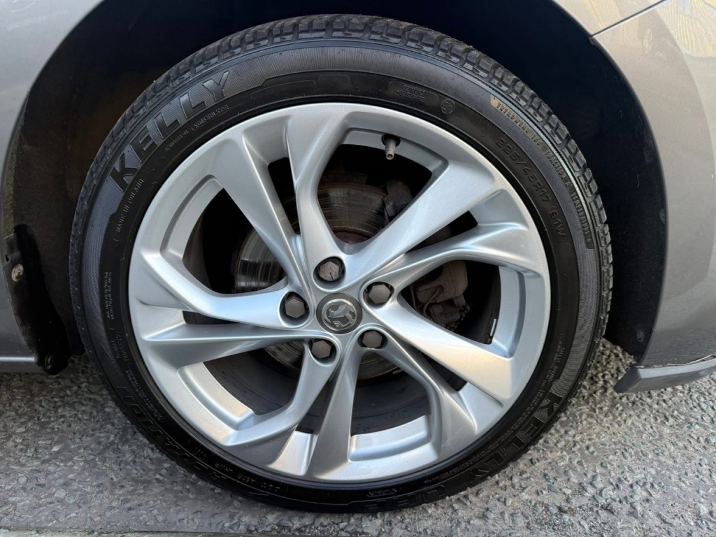 Used Vauxhall Astra 2017 for sale - 76156974: Photo 32