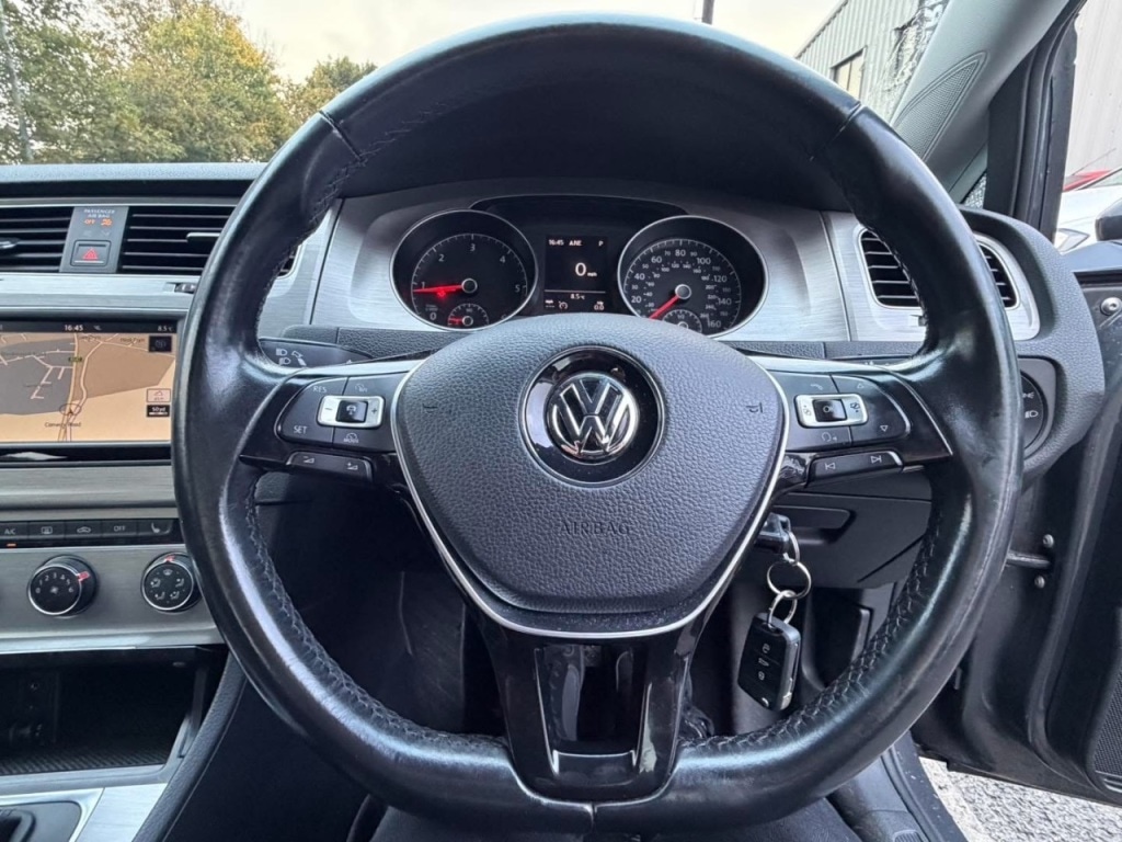 Used Volkswagen Golf 2016 for sale - 76379011: Photo 11