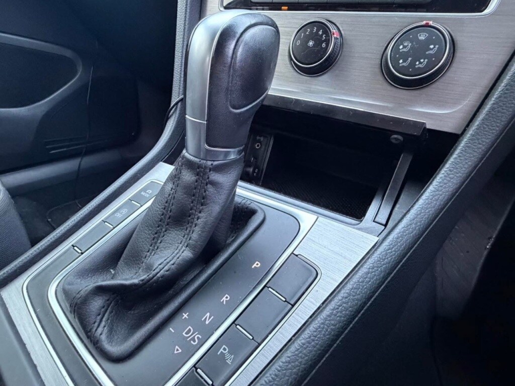 Used Volkswagen Golf 2016 for sale - 76379011: Photo 17