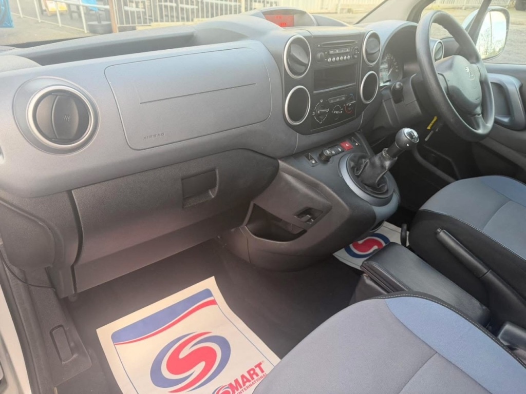 Used Peugeot Partner Tepee 2015 for sale - 77707375: Photo 14