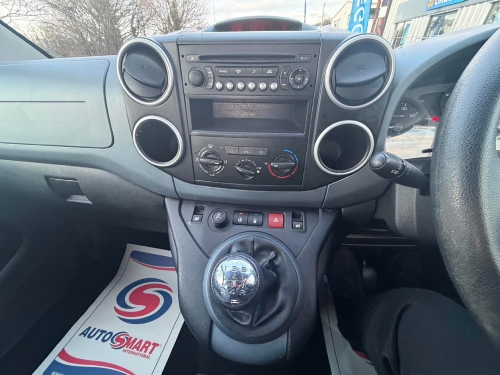 Used Peugeot Partner Tepee 2015 for sale - 77707375: Photo 22