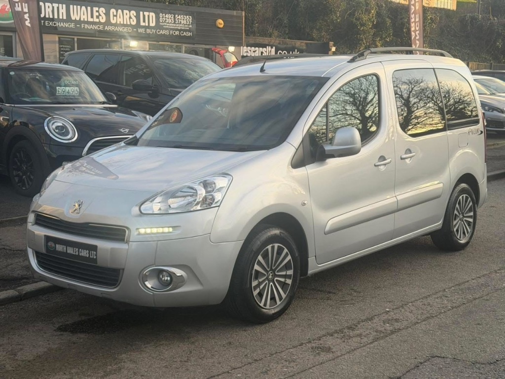 Used Peugeot Partner Tepee 2015 for sale - 77707375: Photo 3