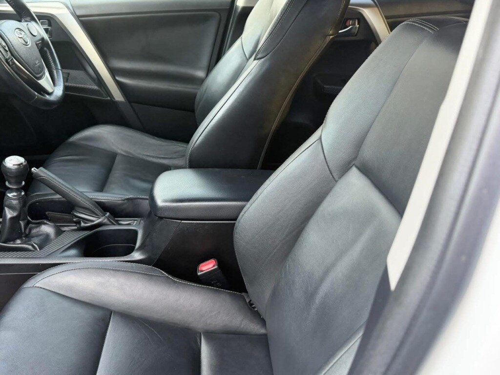 Used Toyota RAV4 2014 for sale - 76249353: Photo 16