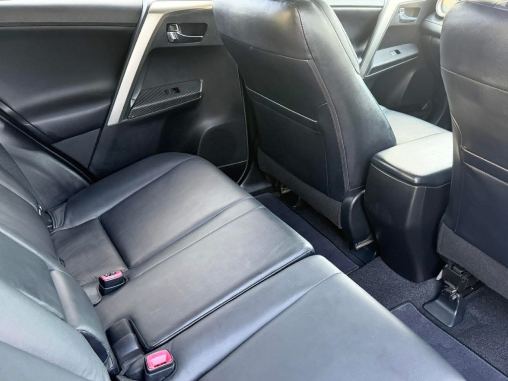 Used Toyota RAV4 2014 for sale - 76249353: Photo 18