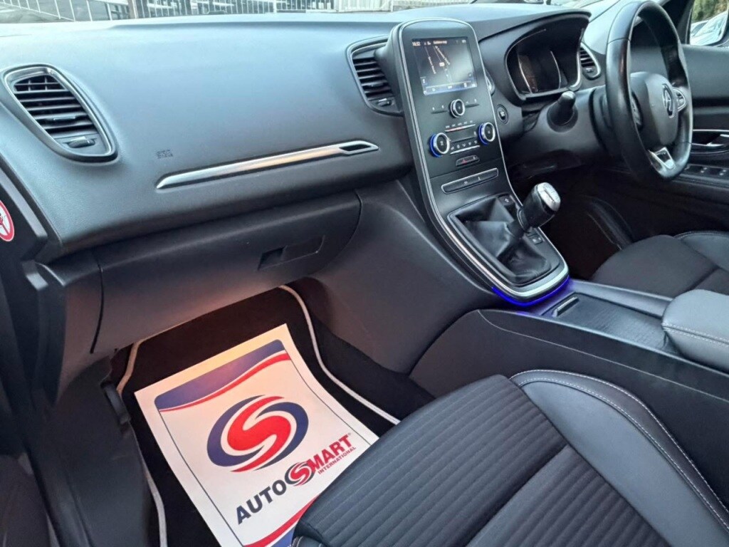 Used Renault Grand Scenic 2018 for sale - 77306888: Photo 13