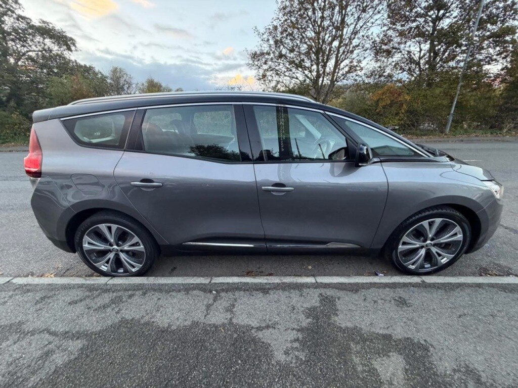 Used Renault Grand Scenic 2018 for sale - 77306888: Photo 6