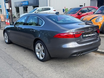 Used Jaguar XF 2017 for sale - 78592851: Photo