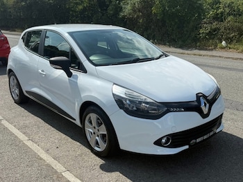 Used Renault Clio 2014 for sale - 76132040: Photo