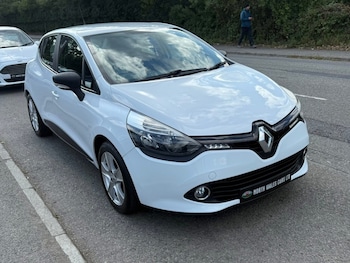 Used Renault Clio 2014 for sale - 76132040: Photo