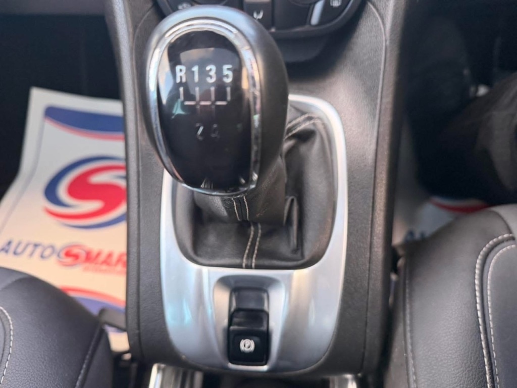 Used Vauxhall Meriva 2016 for sale - 76653887: Photo 27