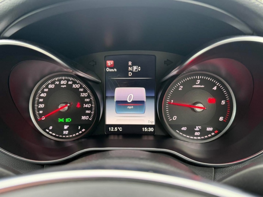 Used Mercedes-Benz C Class 2014 for sale - 76438945: Photo 24