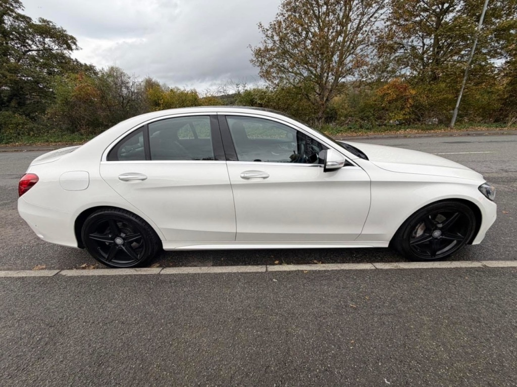 Used Mercedes-Benz C Class 2014 for sale - 76438945: Photo 8
