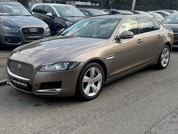 Used Jaguar XF 2017 for sale - 79649767: Photo