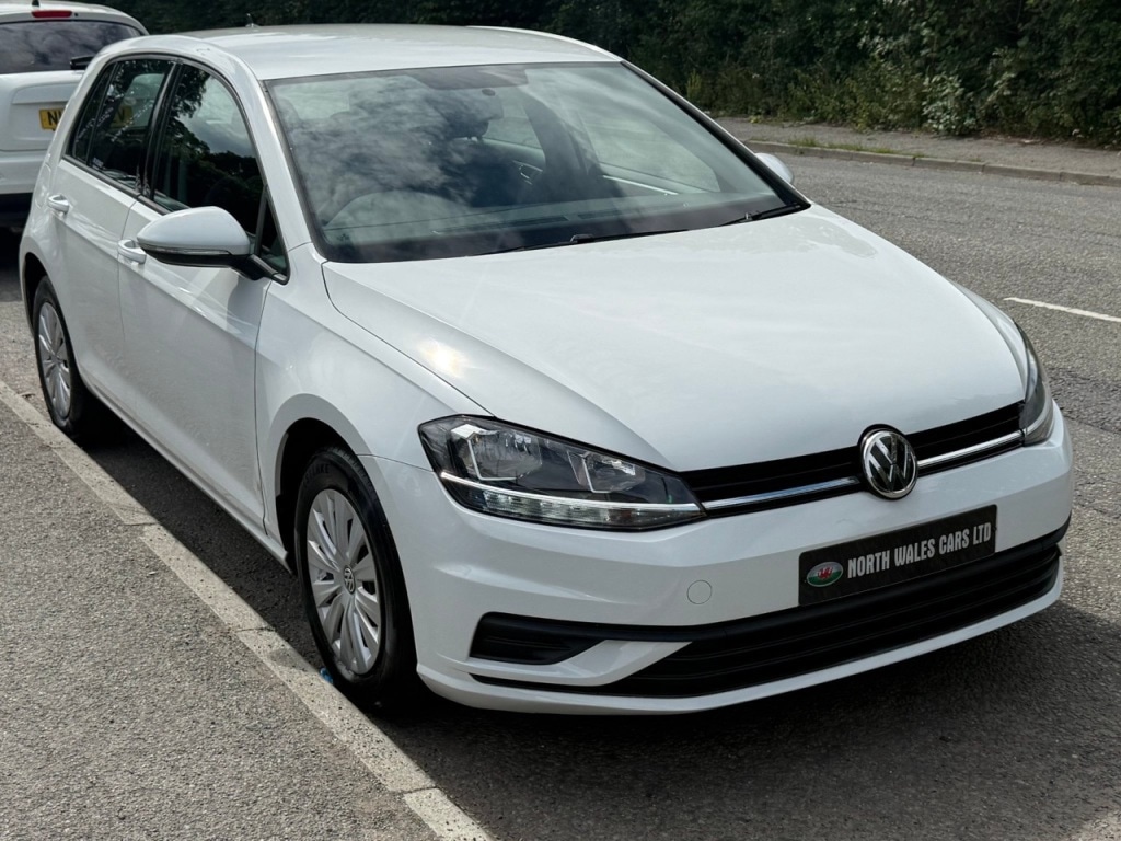 Used Volkswagen Golf 2019 for sale - 76132048: Photo 1