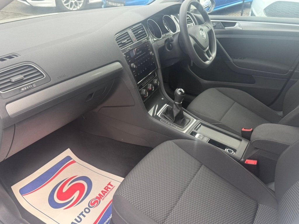 Used Volkswagen Golf 2019 for sale - 76132048: Photo 16