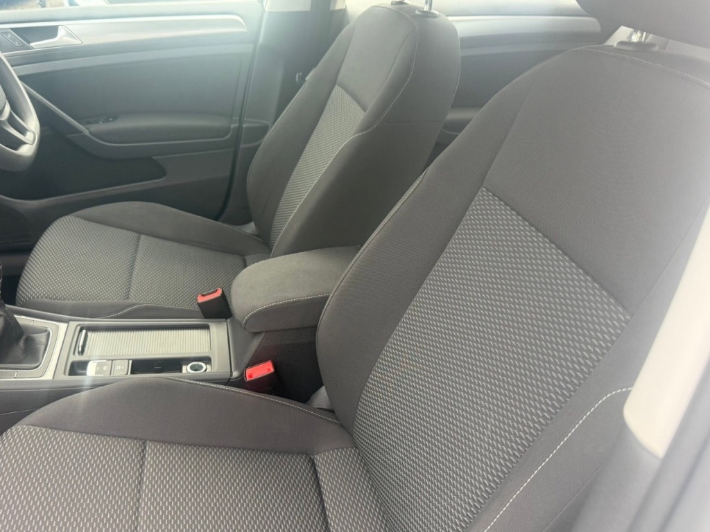 Used Volkswagen Golf 2019 for sale - 76132048: Photo 17