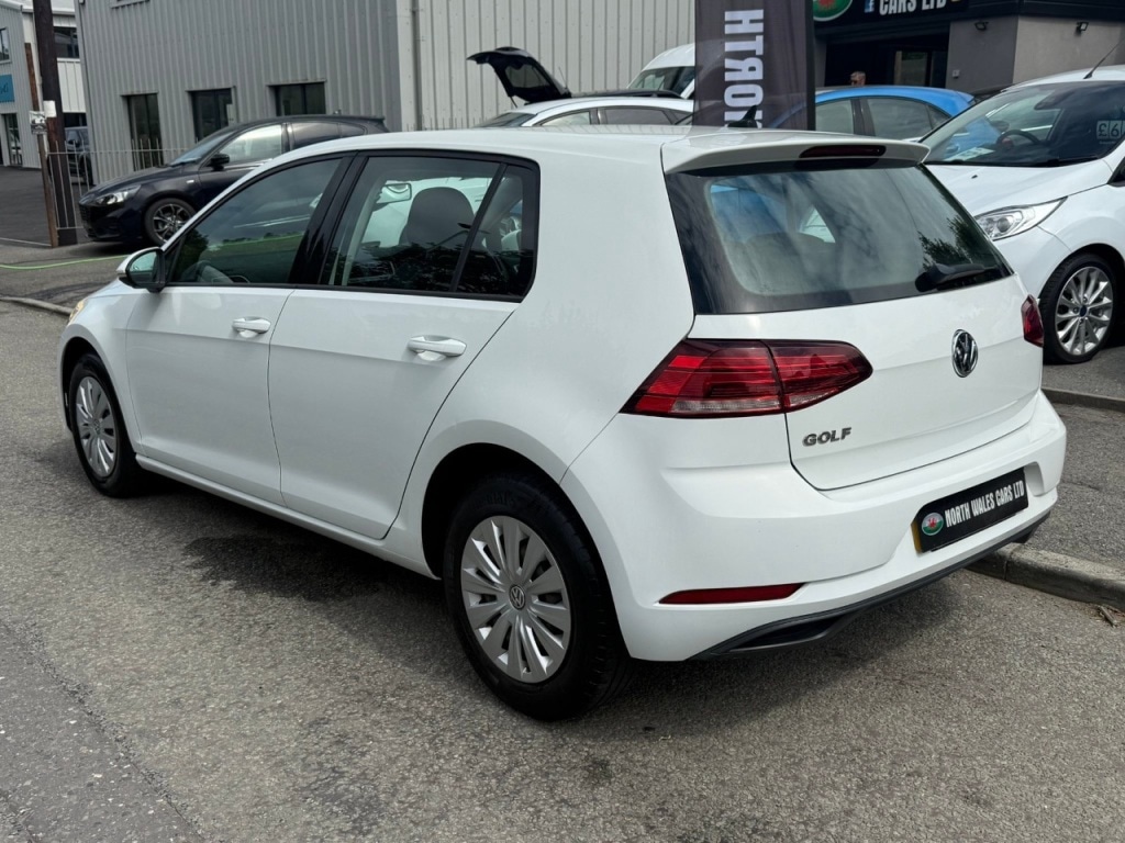 Used Volkswagen Golf 2019 for sale - 76132048: Photo 2