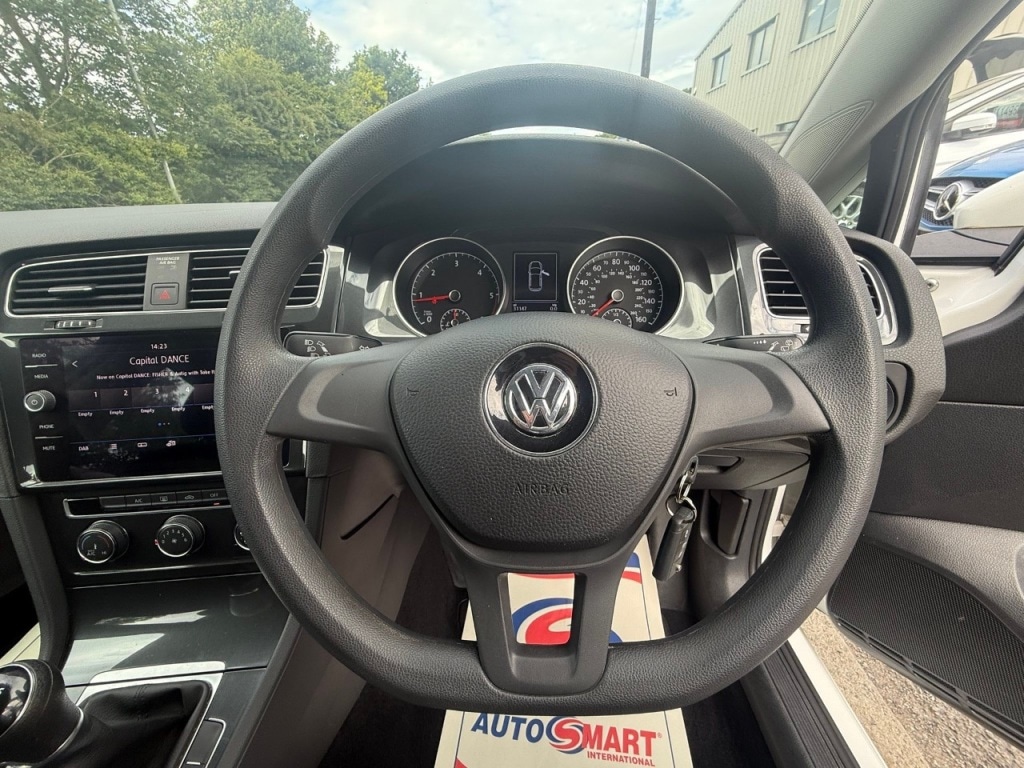Used Volkswagen Golf 2019 for sale - 76132048: Photo 20