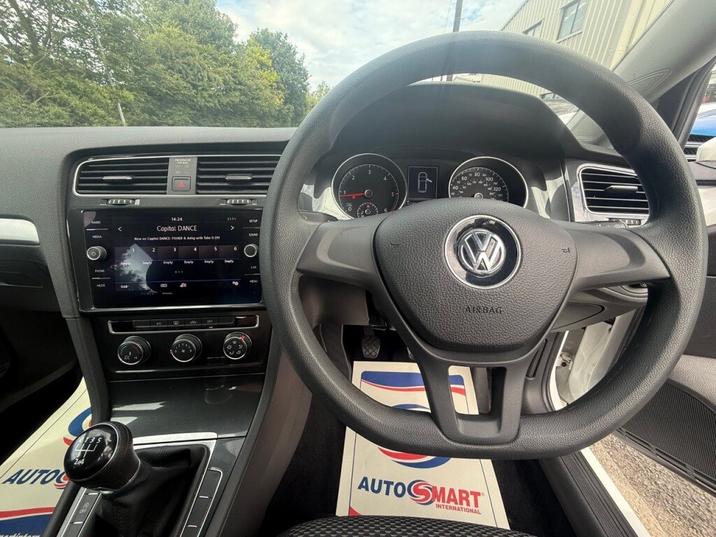 Used Volkswagen Golf 2019 for sale - 76132048: Photo 22