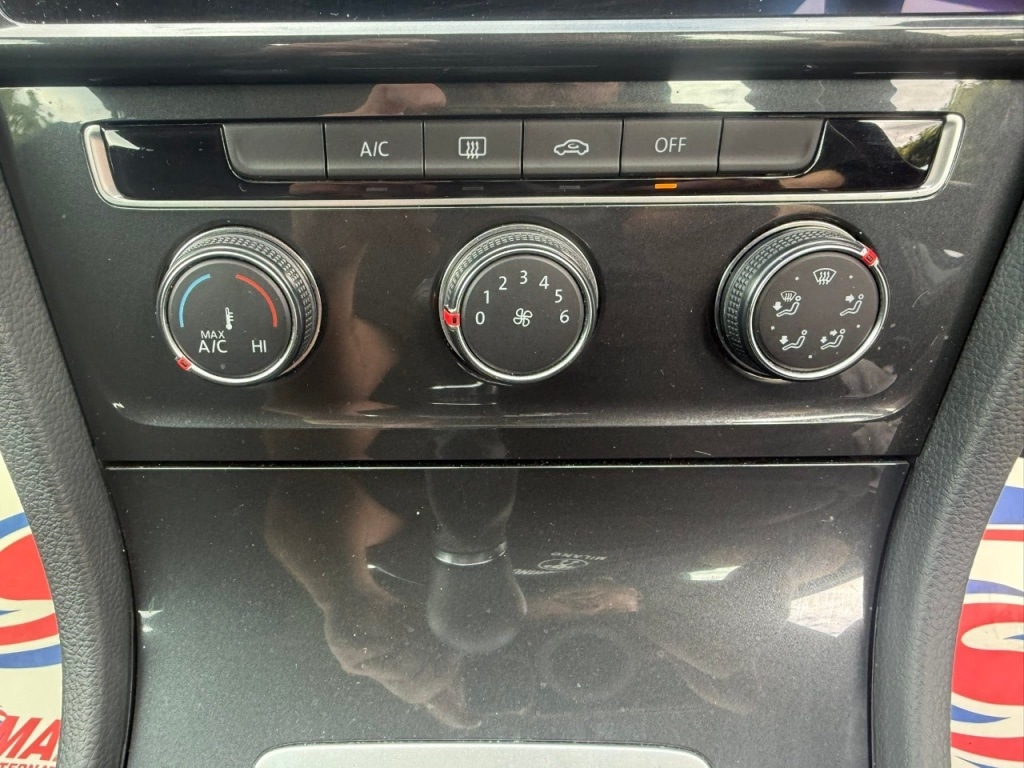 Used Volkswagen Golf 2019 for sale - 76132048: Photo 25