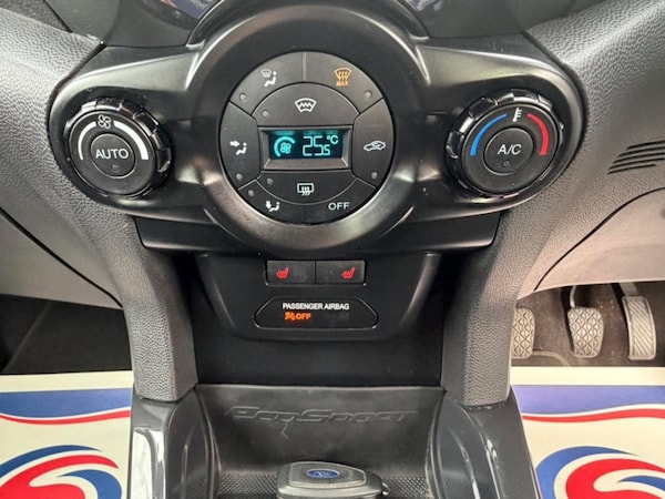 Used Ford Ecosport 2016 for sale - 76316442: Photo 25
