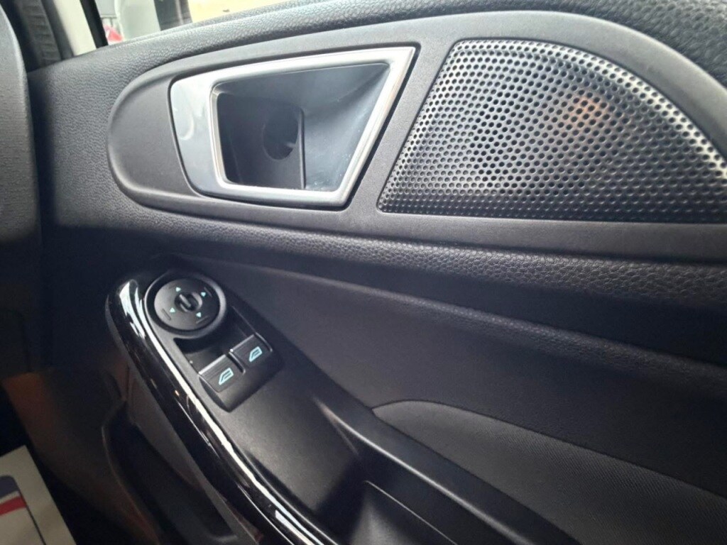 Used Ford Fiesta 2016 for sale - 77306897: Photo 28