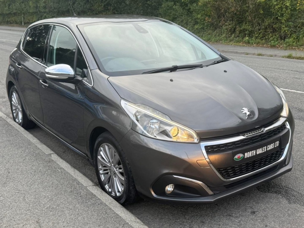 Used Peugeot 208 2017 for sale - 76132021: Photo 1