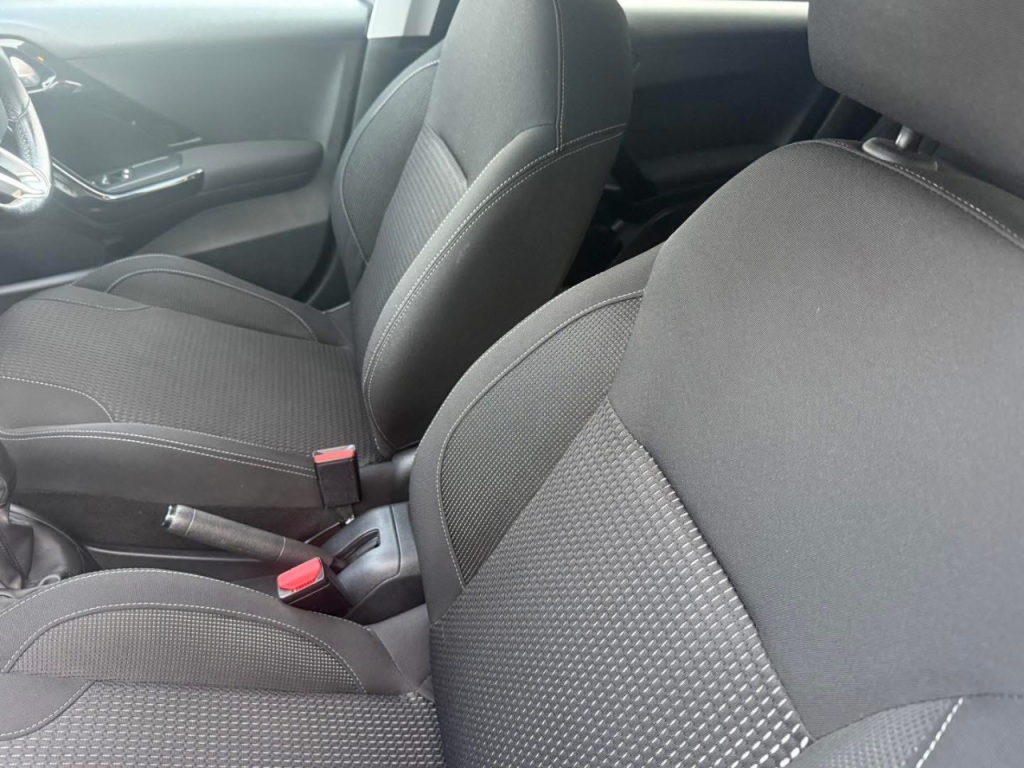 Used Peugeot 208 2017 for sale - 76132021: Photo 16