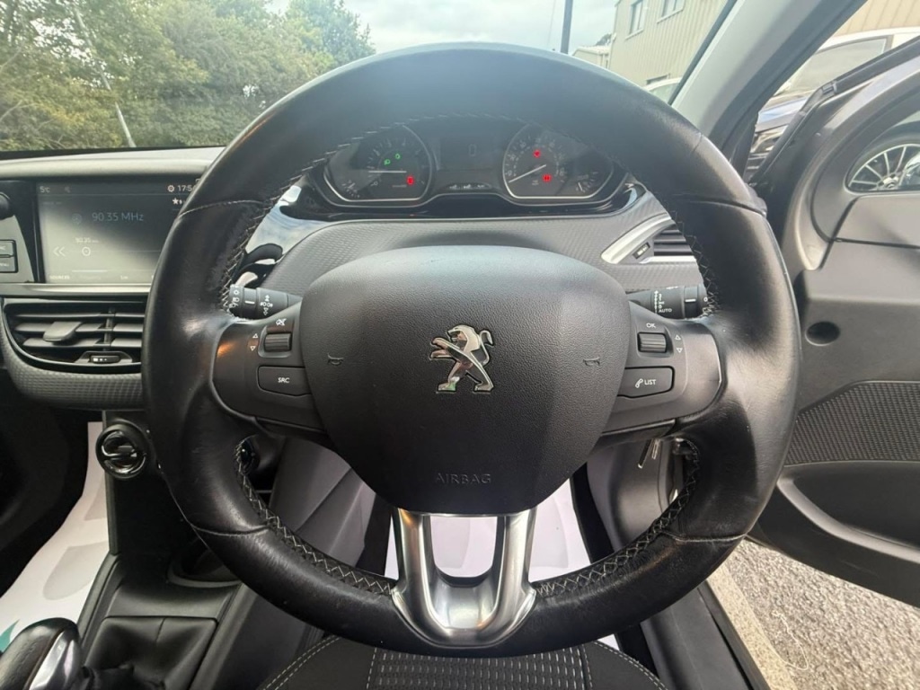 Used Peugeot 208 2017 for sale - 76132021: Photo 19