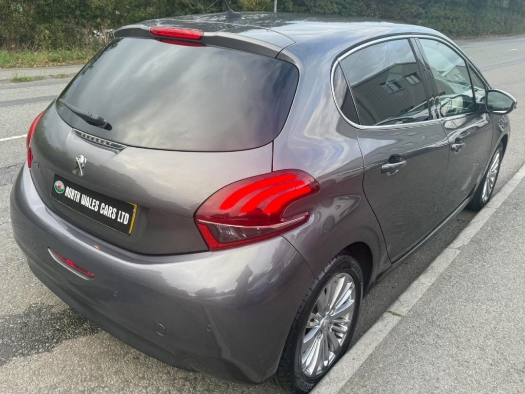 Used Peugeot 208 2017 for sale - 76132021: Photo 4