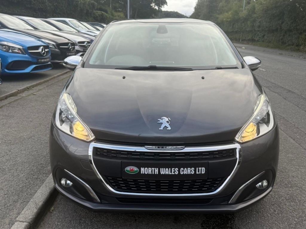 Used Peugeot 208 2017 for sale - 76132021: Photo 7