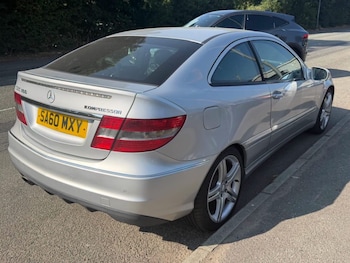 Used Mercedes-Benz CLC Class 2010 for sale - 79394162: Photo