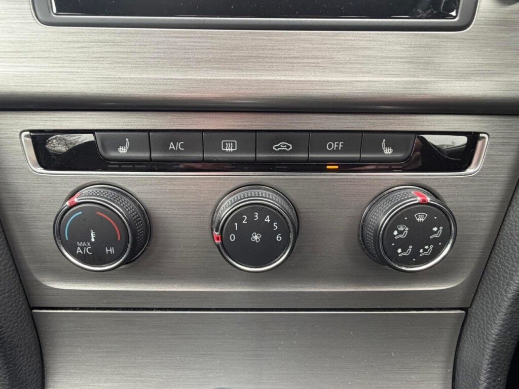 Used Volkswagen Golf 2016 for sale - 77312936: Photo 25