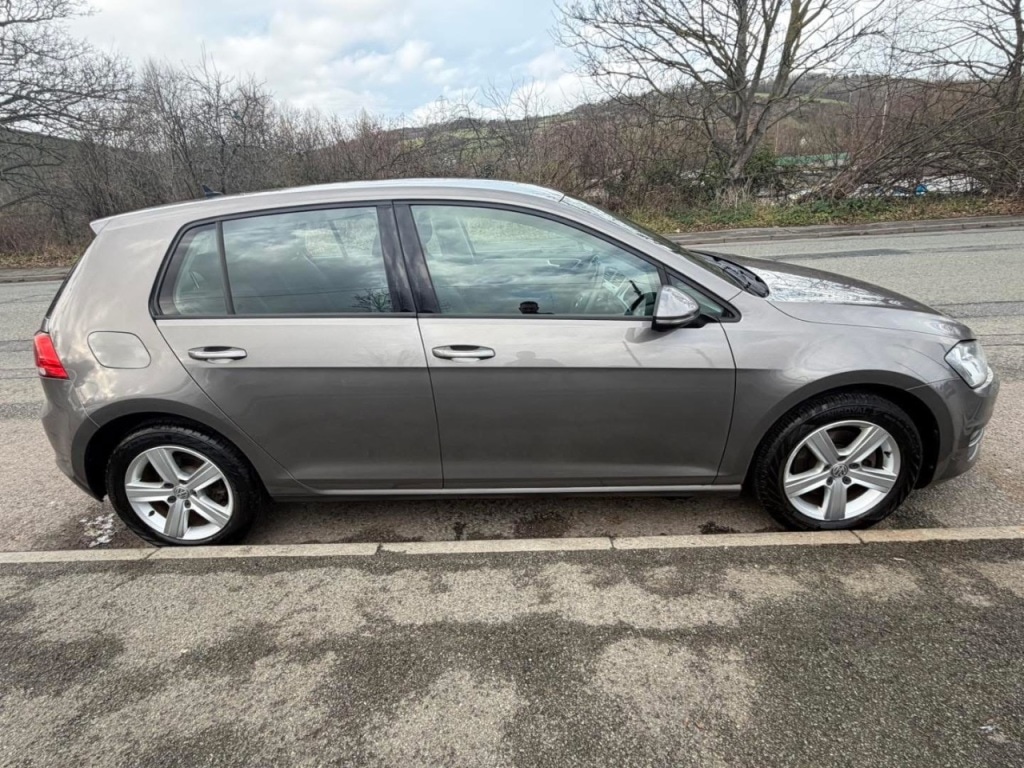 Used Volkswagen Golf 2016 for sale - 77312936: Photo 6