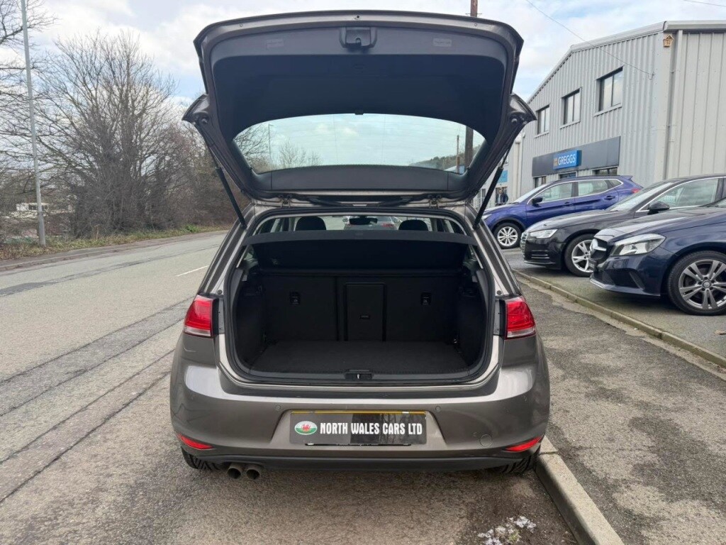 Used Volkswagen Golf 2016 for sale - 77312936: Photo 9