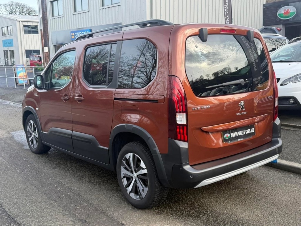Used Peugeot Rifter 2019 for sale - 77631499: Photo 3