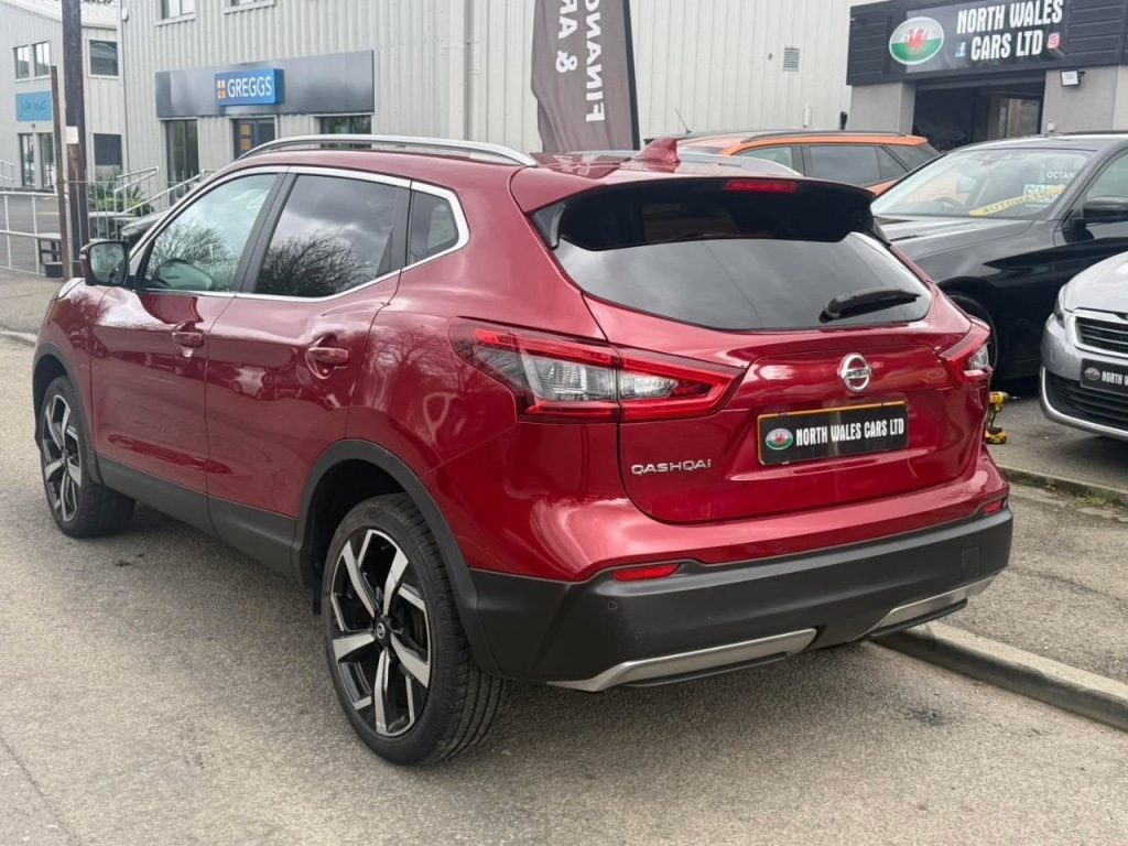 Used Nissan Qashqai 2017 for sale - 78139472: Photo 2