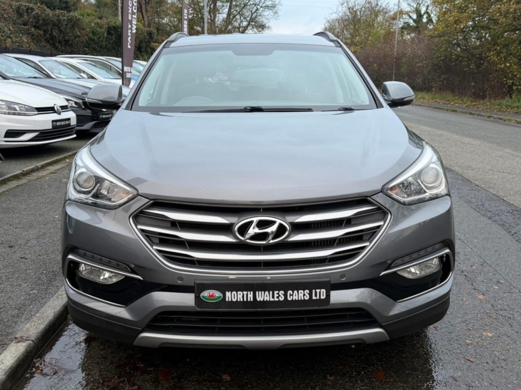 Used Hyundai Santa Fe 2015 for sale - 77306891: Photo 5