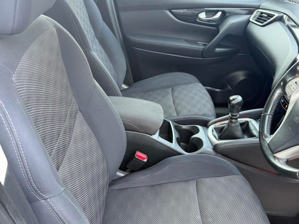 Used Nissan Qashqai 2015 for sale - 77318406: Photo 14