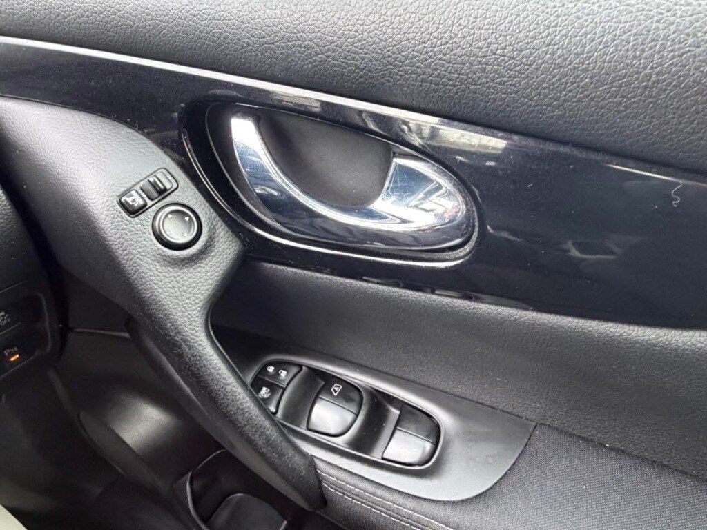 Used Nissan Qashqai 2015 for sale - 77318406: Photo 29